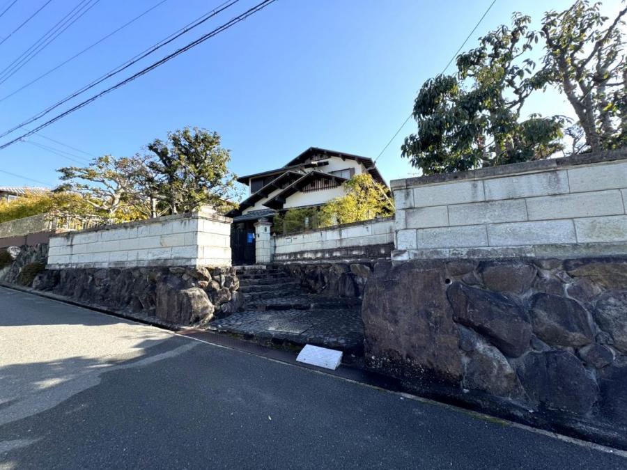 大阪府枚方市生活圈｜香里園站步行14分・木造兩層・10LDKK二世代住宅