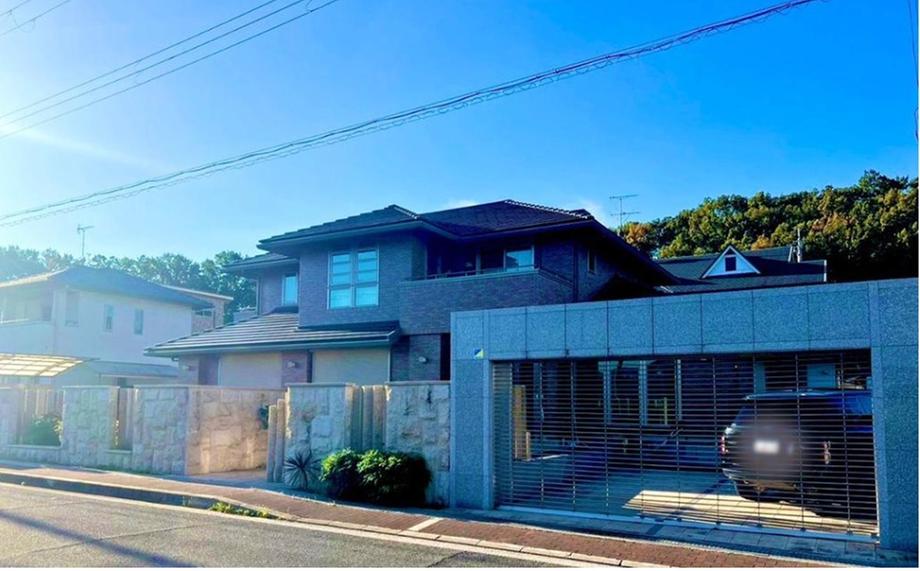 大阪府河内長野市上原町生活圈｜近鉄長野線河内長野巴士步行5分・4LDK+納戸・南向鉄骨二層建樓房
