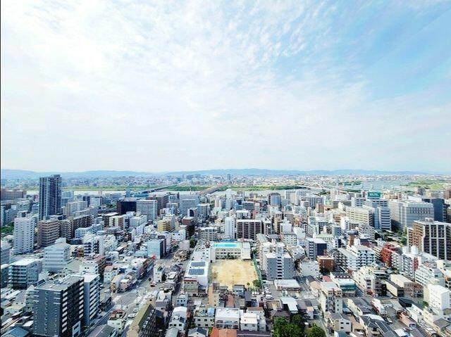 大阪市北区｜中崎町徒歩5分・30階北東角部屋・２LDK・免震高層公寓
