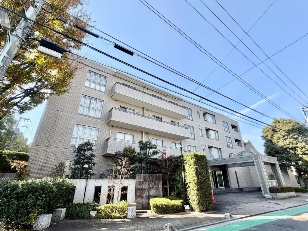 白山生活圈|都營三田線白山站步行5分・南西朝向・2LDK・專用庭花園寬敞舒適 白山生活圈|都營三田線白山站步行5分・南西朝向・2LDK・專用庭花園寬敞舒適