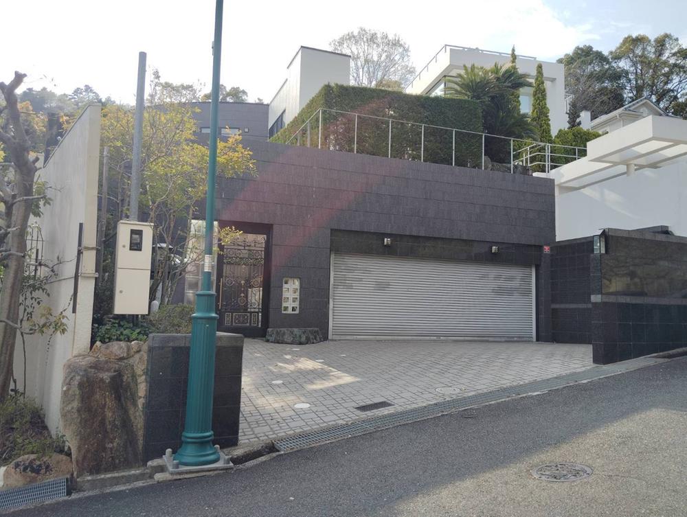 六麓荘町｜JR東海道本線芦屋駅步行38分・4LDK+3S（納戸）・駐車3台以上可即引渡可高台眺望良好