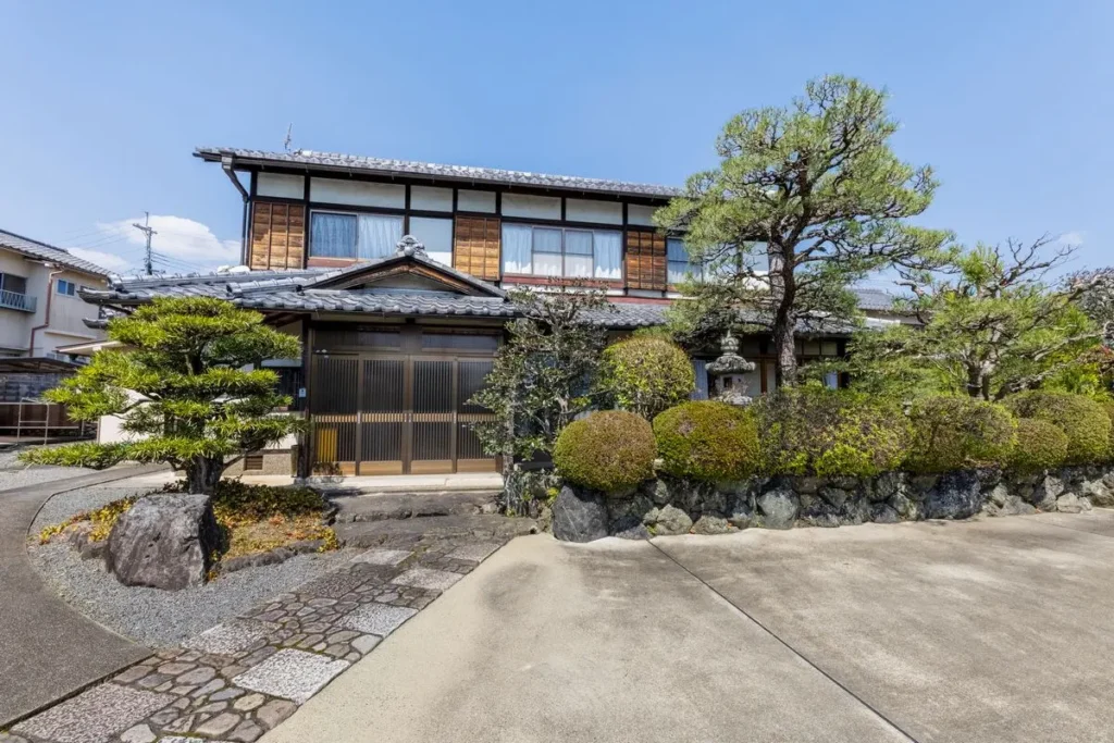 京都市左京区岩倉忠在地町生活圈｜叡山電鉄岩倉站步行11分・12LDK・廣闊有效敷地面積