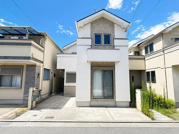 和泉市池田下町｜南海泉北線和泉中央駅15分・4LDK・木造2階建・陽光充沛寬敞住宅