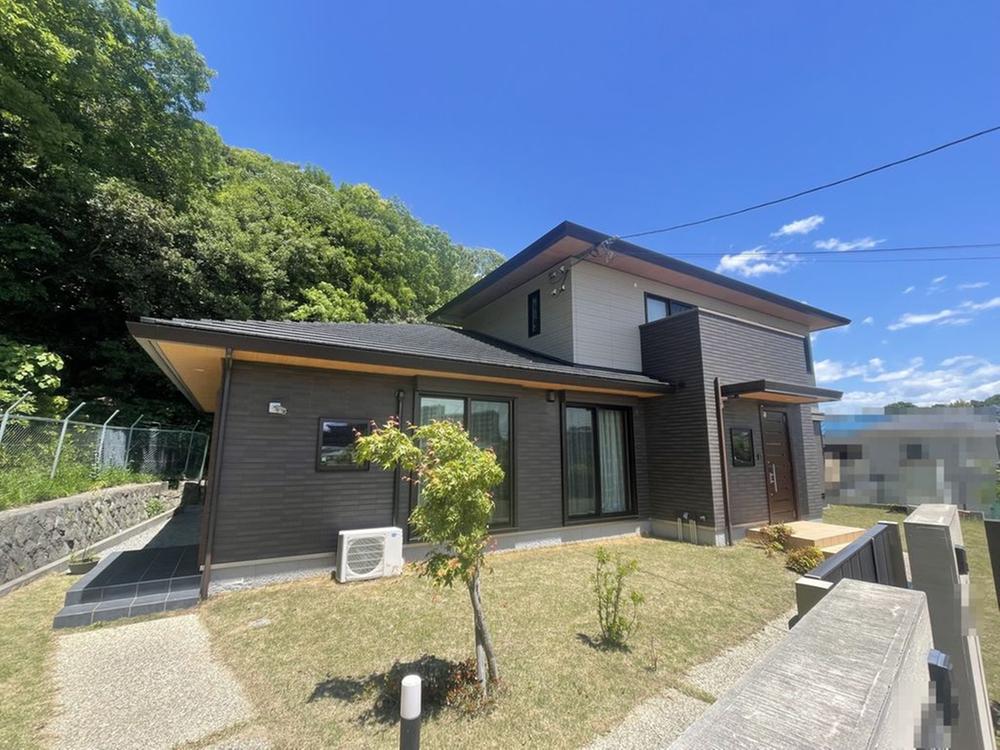 垂水区多聞台３丁目｜地下鉄西神・山手線學園都市巴士14分多聞台４丁目步行3分・6LLDDKK・土地面積587.53建物面積200・二世帯住宅而且有太陽光發電