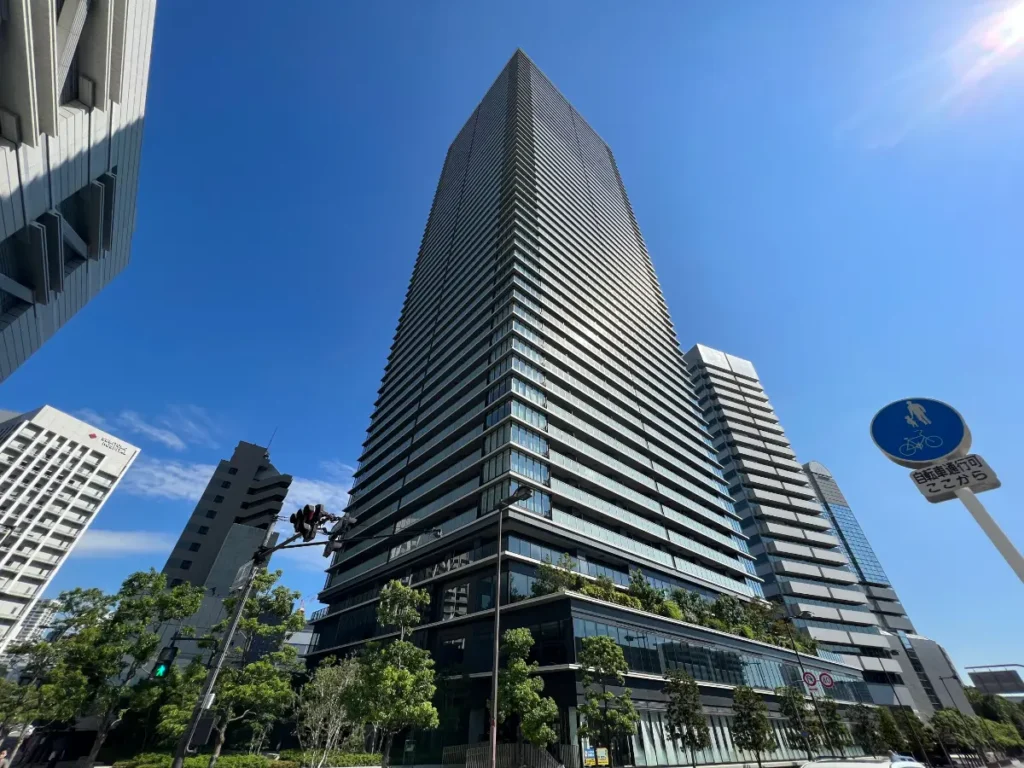 大阪市北区中之島生活圈｜京阪中之島線中之島站徒歩2分・50樓南東南西角房2LDK・免震構造55層塔式公寓優越視野