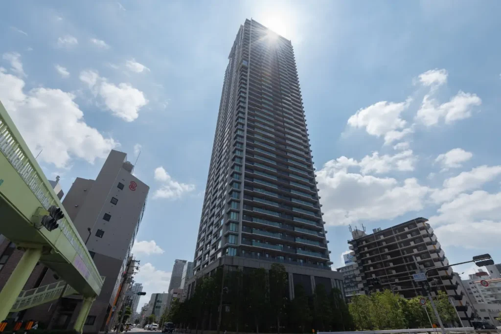 大阪市西区南堀江生活圈｜車站步行4分鐘・34樓南向良好景觀・3LDK・核心賣點: 超高層ZEH-M及全電化次世代塔樓公寓