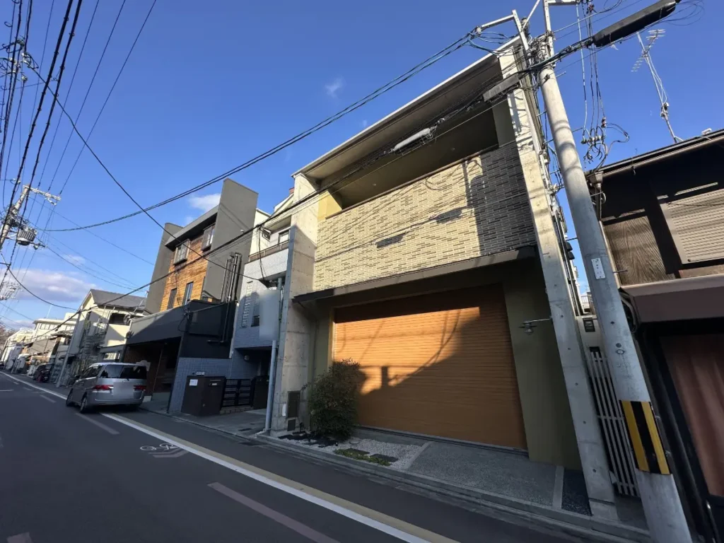京都市中京区｜徒歩10分圓町站・地下鐵站近・2SLDK＋倉庫展示空間馬上可用