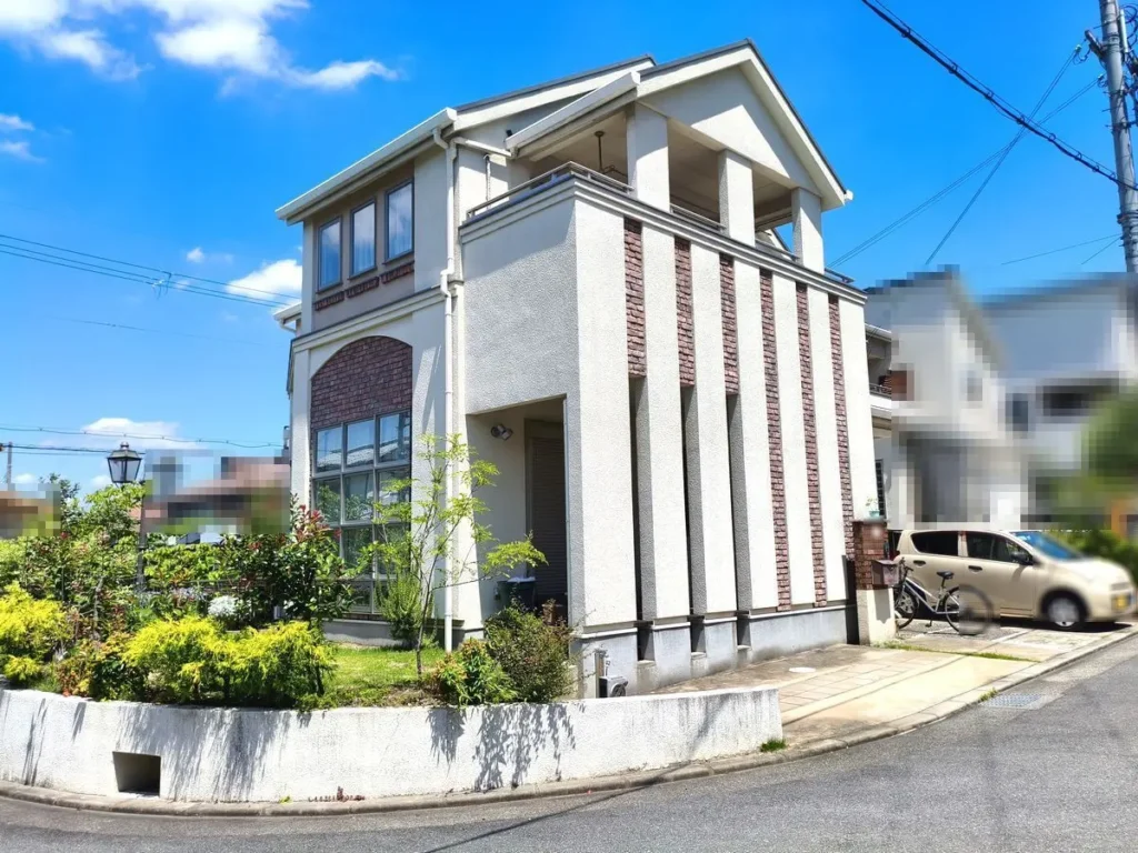 枚方市長尾東町３丁目生活圈｜ＪＲ片町線長尾駅徒歩11分・木造地上2階建・4ＬＤＫ・整然靜謐住宅區與車位兩台