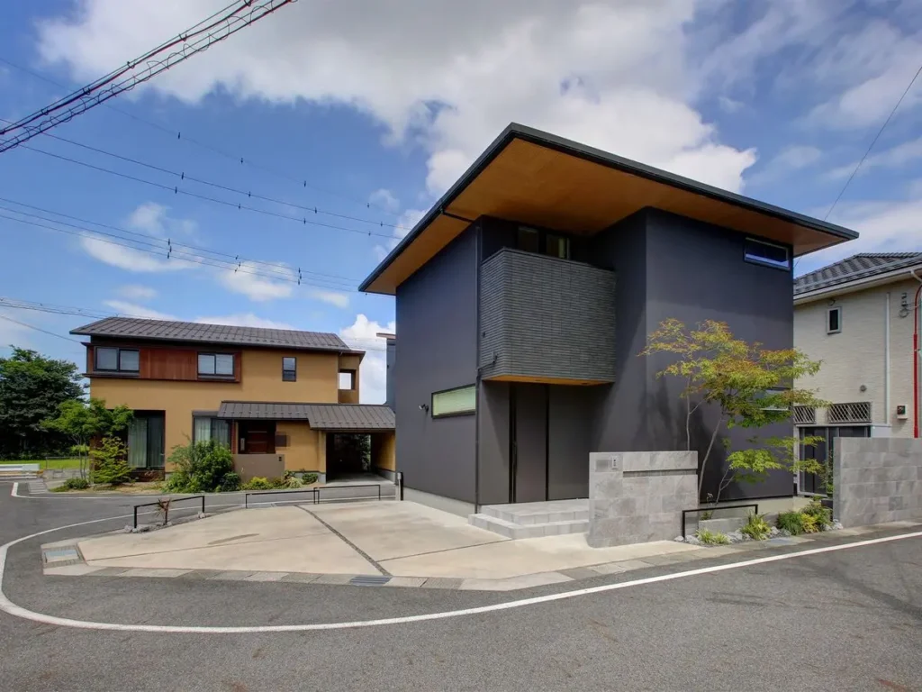 守山市生活圈|守山站步行26分・2SLDK・三方角地・駐車兩台空間 守山市生活圈|守山站步行26分・2SLDK・三方角地・駐車兩台空間